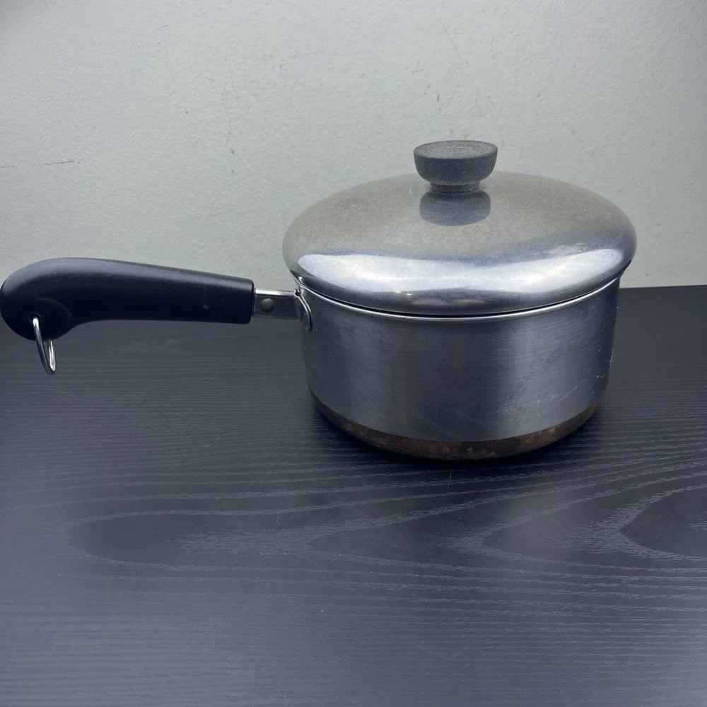 VTG Revere Ware 2 Qt Low Profile Sauce Pan w/Lid 1801 Copper Bottom USA